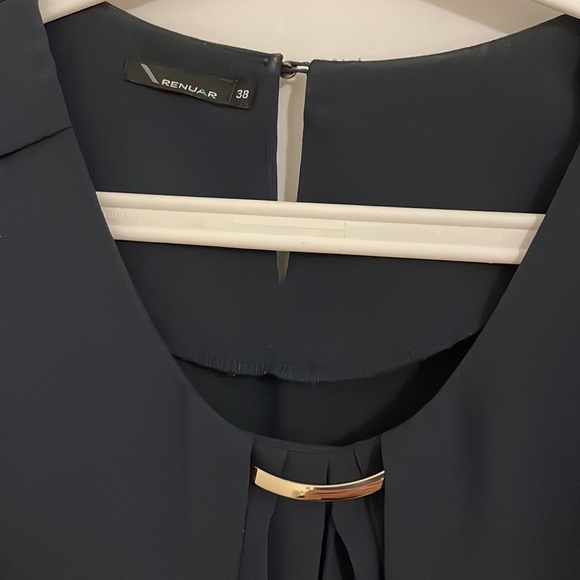 Renuar Navy blue short-sleeve blouse small. - Picture 2 of 2